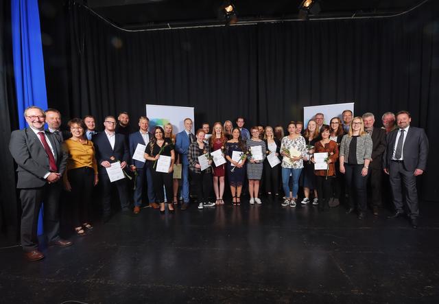 Schule für Gesundheitsberufe Hellweg freut sich über Absolventen