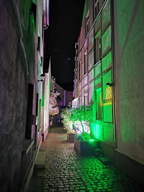 Einfach super toll, es leuchtet dieses Jahr wieder super, es war ein Traum auch das Feuerwerk.