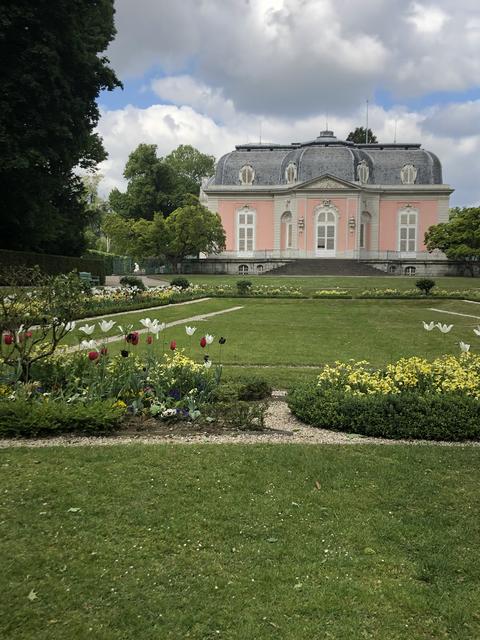 Möchte ich mit wandern oder lieber an diesem schönen Ort verweilen?