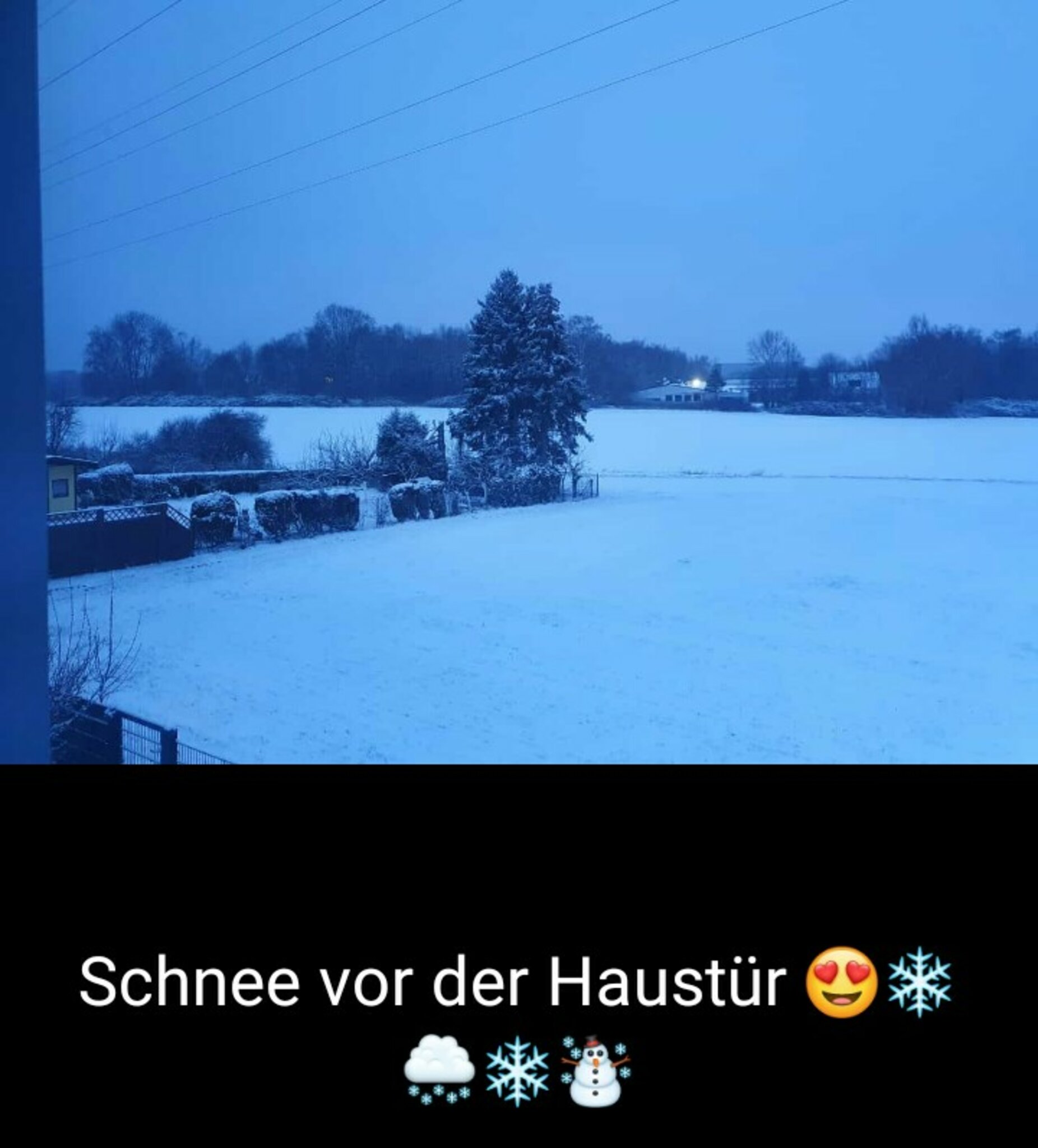 Es Schneit Es Schneit Kommt Alle Aus Dem Haus Text Es schneit, es schneit, kommt alle aus dem Haus, die Welt, die Welt