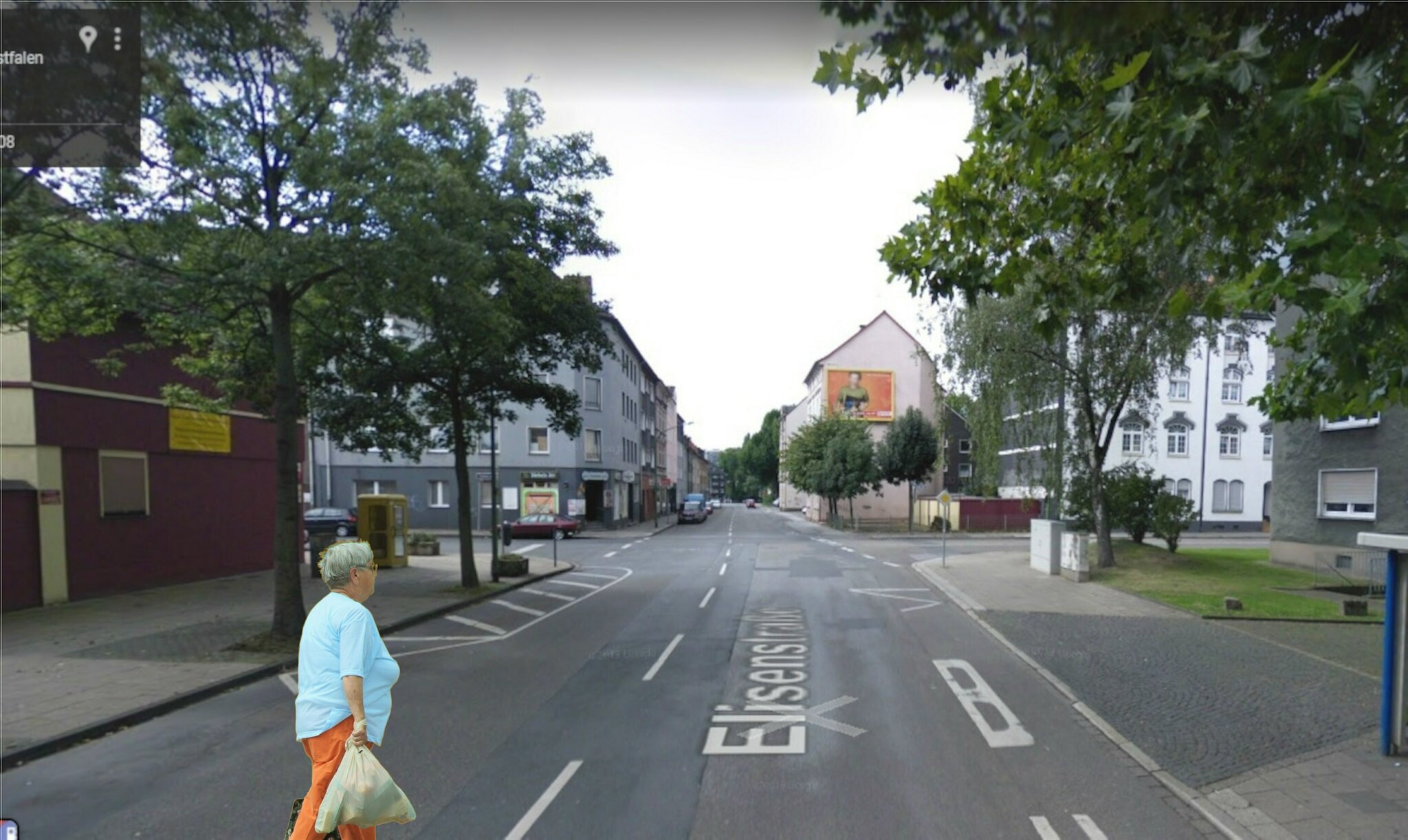 Elise beim Überqueren der Elisenstraße