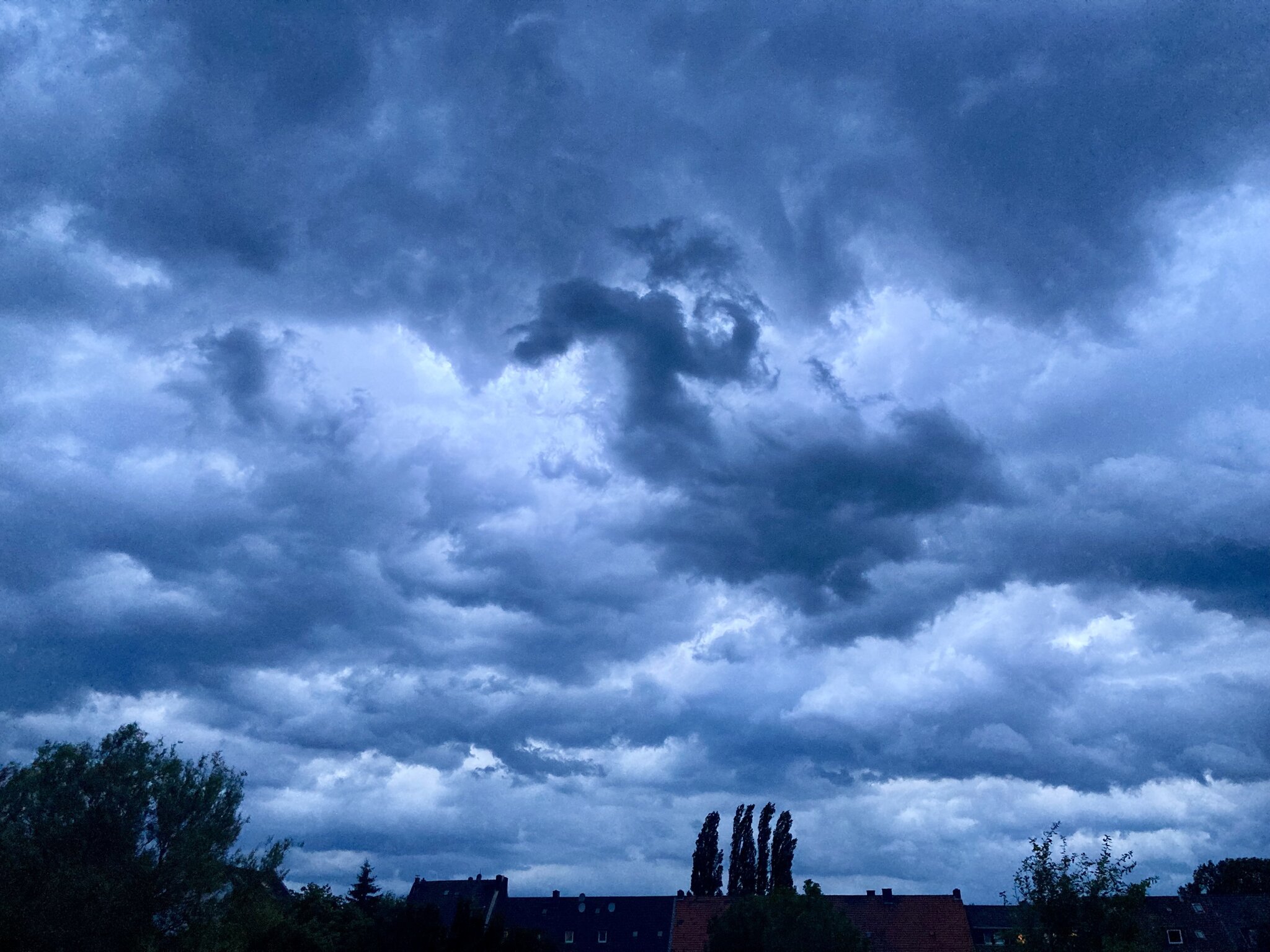 Sommerliches Gewitter Sommerliches Gewitter