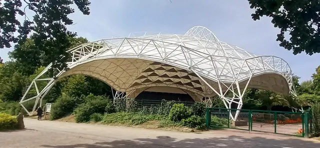 Der Musikpavillon in der Gruga nach der Sanierung 