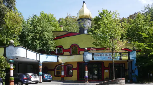Das Ronald McDonald Haus Essen ist ein liebevoll gestaltetes Zuhause auf Zeit für Familien schwer kranker Kinder, die im Universitätsklinikum Essen behandelt werden.