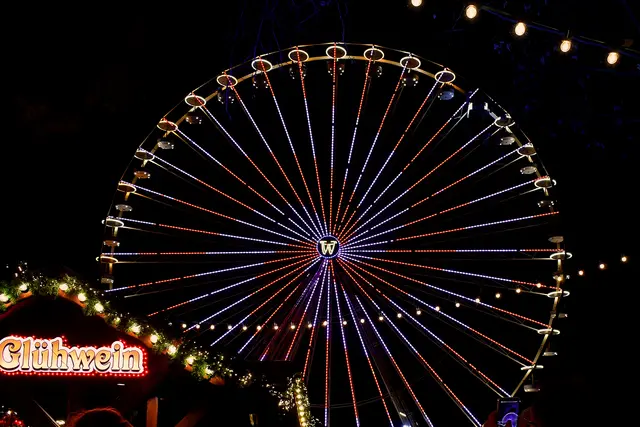 Auf dem Weihnachtsmarkt in der Essener Innenstadt, November 2025 | Foto: Stefanie Vollenberg