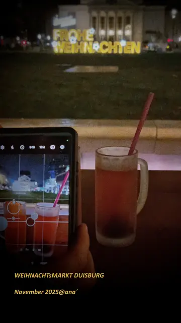 ...eine FROHE 
Advents- und (Vor-) WEIHNACHTSZEIT♥:-)♥
wünsche ich

Gruß aus Essen... und...
wie hier sieht, auch aus Duisburg